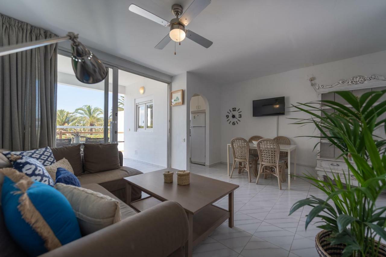 First Line San Agustin Apartment Exterior photo